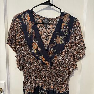 NWOT Angie Navy and Peach Floral Blouse